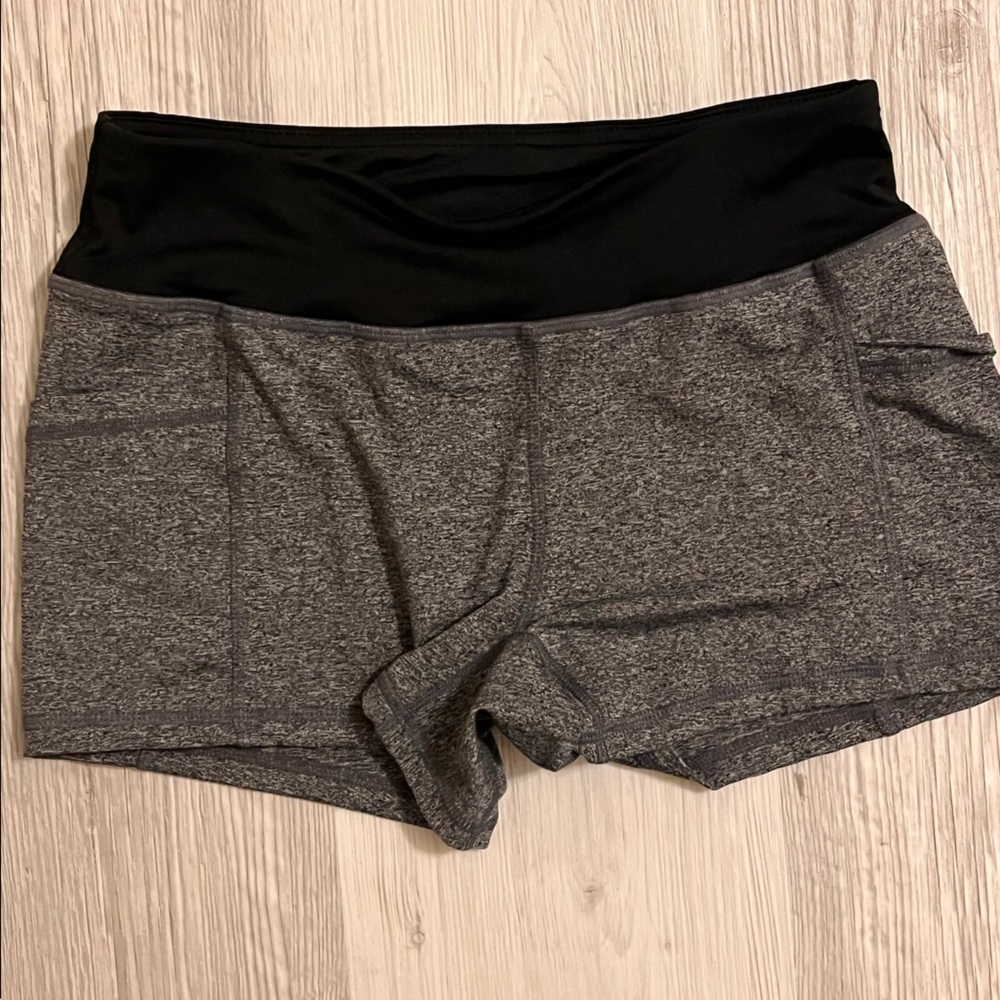 Active/workout shorts